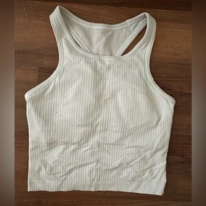 Lululemon Ebb to Street Cropped Tank Top, Size 6